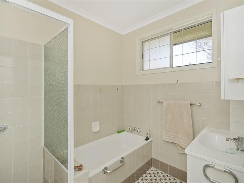 40 Denawen Street, Palm Beach QLD 4221