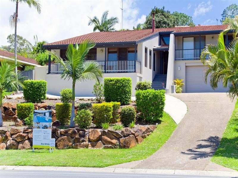 40 Murtha Drive, Elanora QLD 4221