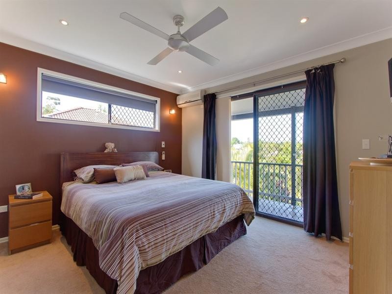 40 Murtha Drive, Elanora QLD 4221