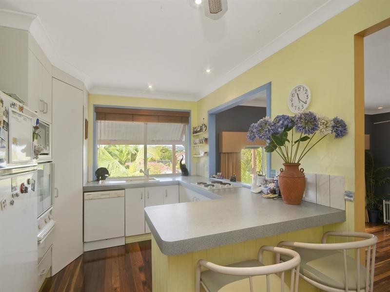 46 Murtha Drive, Elanora QLD 4221