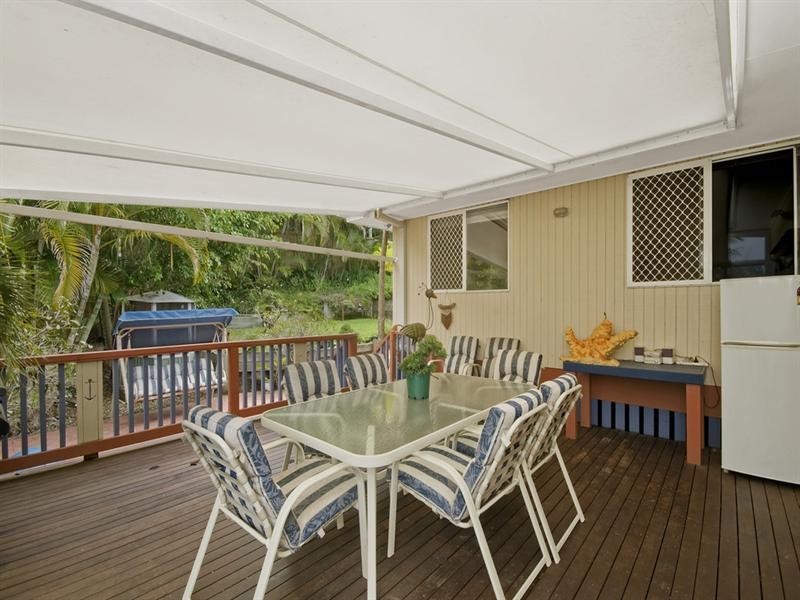 46 Murtha Drive, Elanora QLD 4221