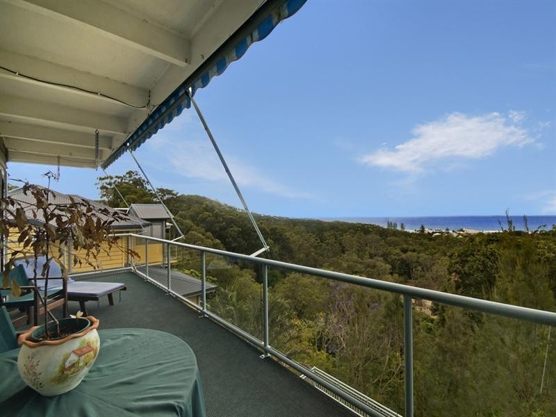 9 Lansell Avenue, Currumbin QLD 4223