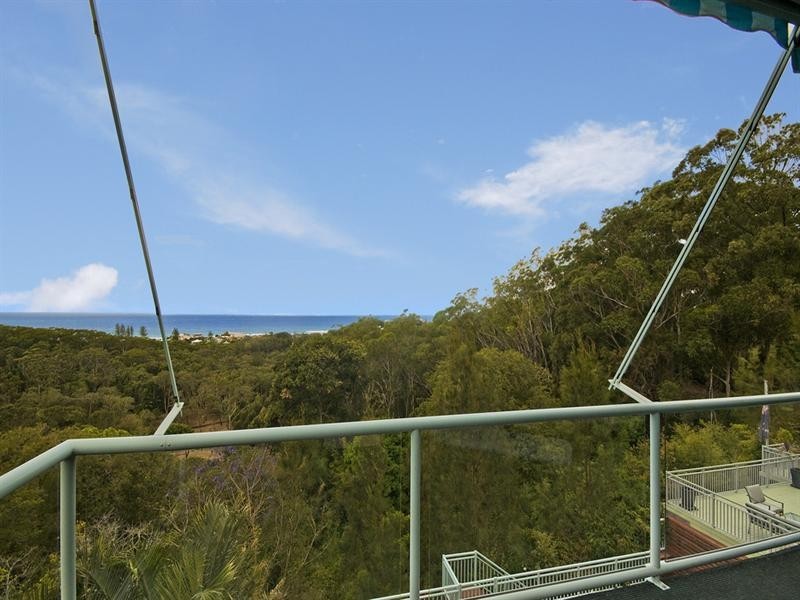 9 Lansell Avenue, Currumbin QLD 4223