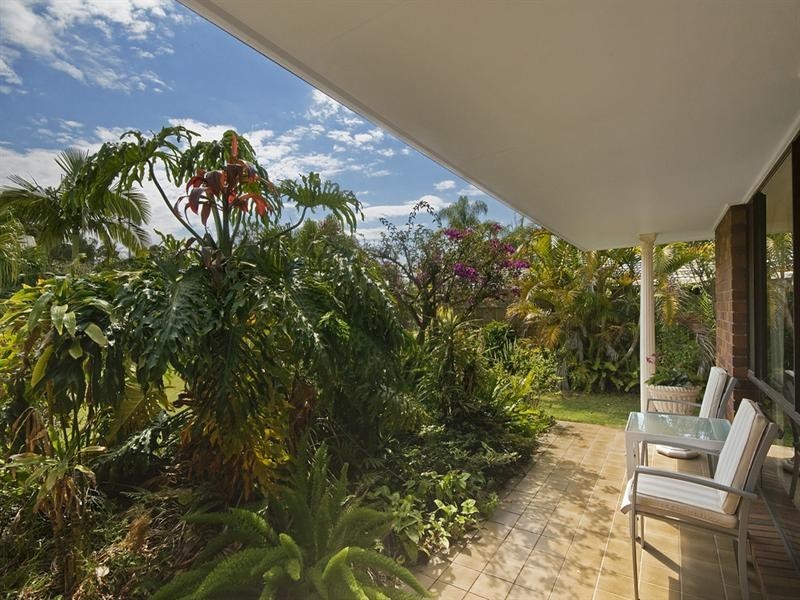 127 Murtha Drive, Elanora QLD 4221