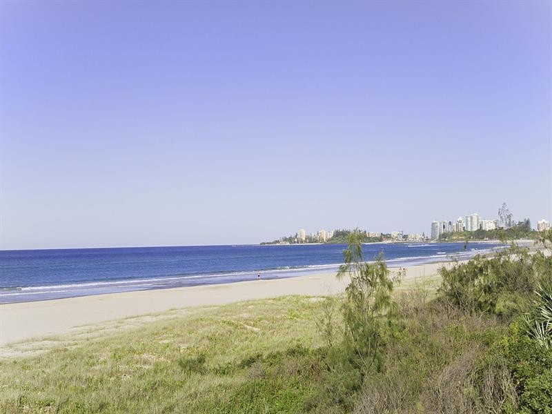 1/195 Golden Four Drive, Bilinga QLD 4225