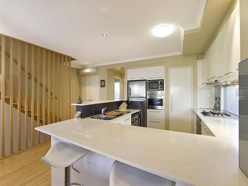 1/195 Golden Four Drive, Bilinga QLD 4225