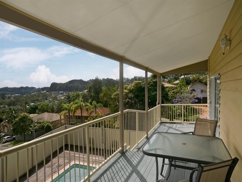 17 Sellin Place, Currumbin Waters QLD 4223