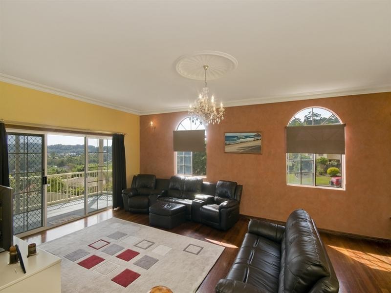 17 Sellin Place, Currumbin Waters QLD 4223