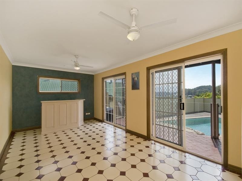 17 Sellin Place, Currumbin Waters QLD 4223