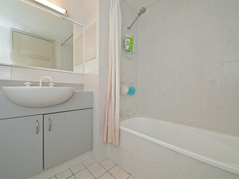 4/14 Jefferson Lane, Palm Beach QLD 4221