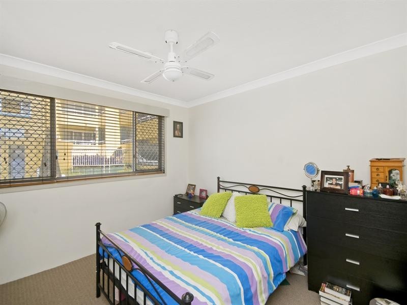 4/14 Jefferson Lane, Palm Beach QLD 4221