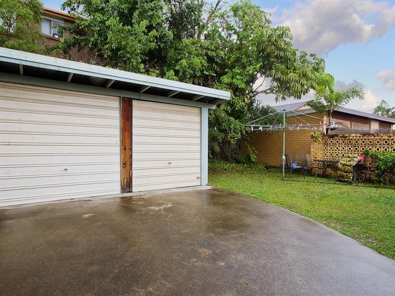 2/67 Leyte Avenue, Palm Beach QLD 4221