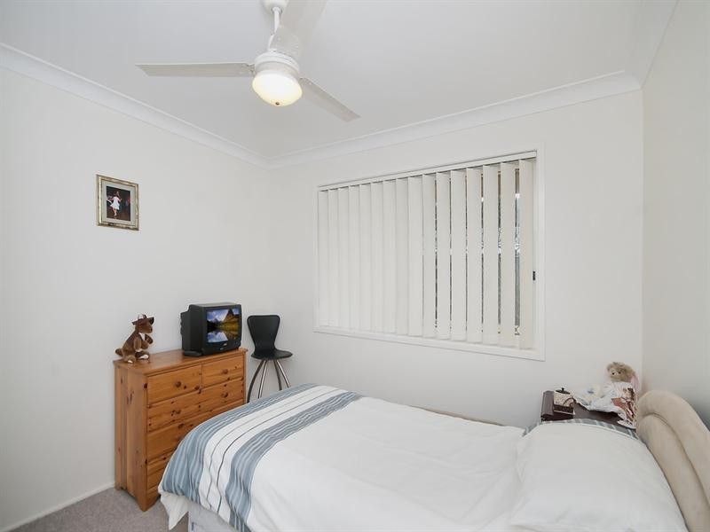 19 Pinon Close, Elanora QLD 4221