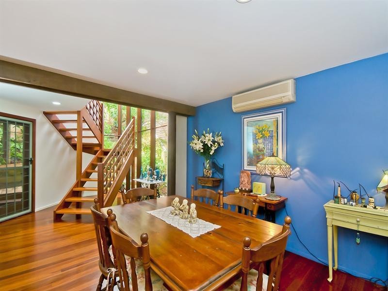 34 Woodgee Street, Currumbin QLD 4223