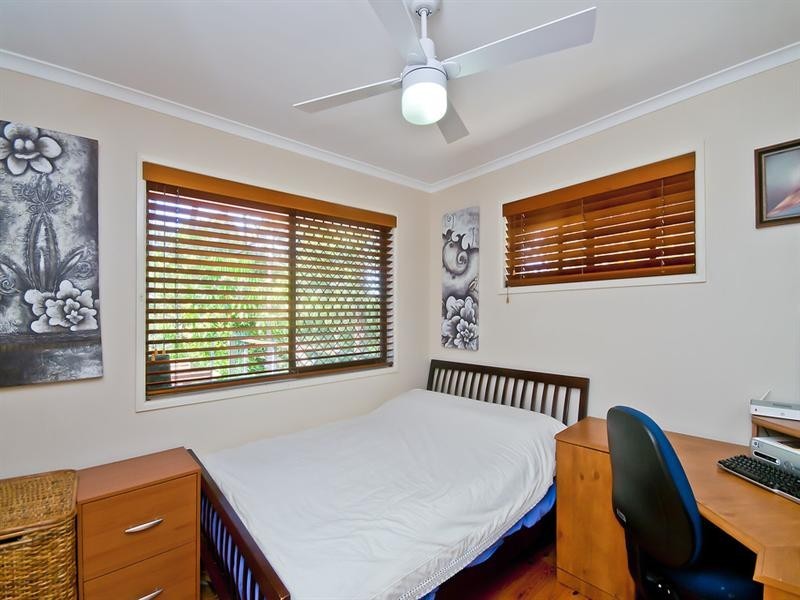 1 Flaminia Street, Currumbin Waters QLD 4223