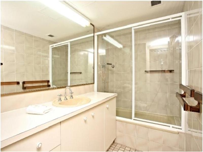 8/387 Golden Four Drive, Tugun QLD 4224