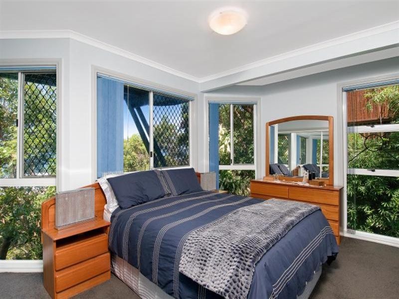 13 James Street, Currumbin QLD 4223