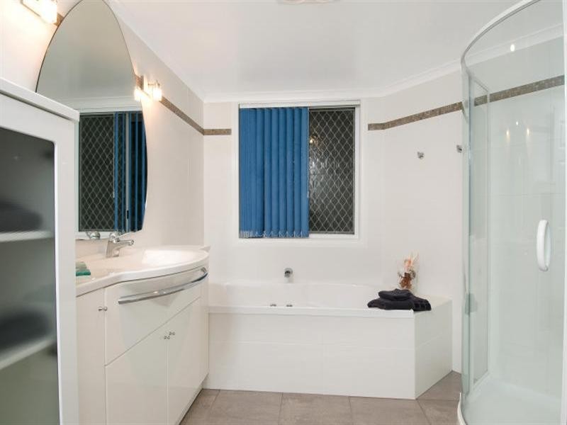 13 James Street, Currumbin QLD 4223