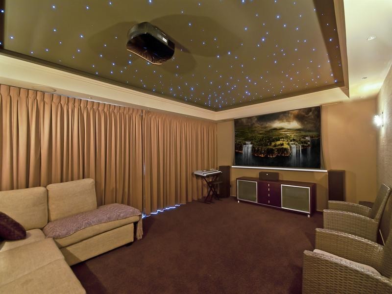 20 Martingale Circuit, Clear Island Waters QLD 4226