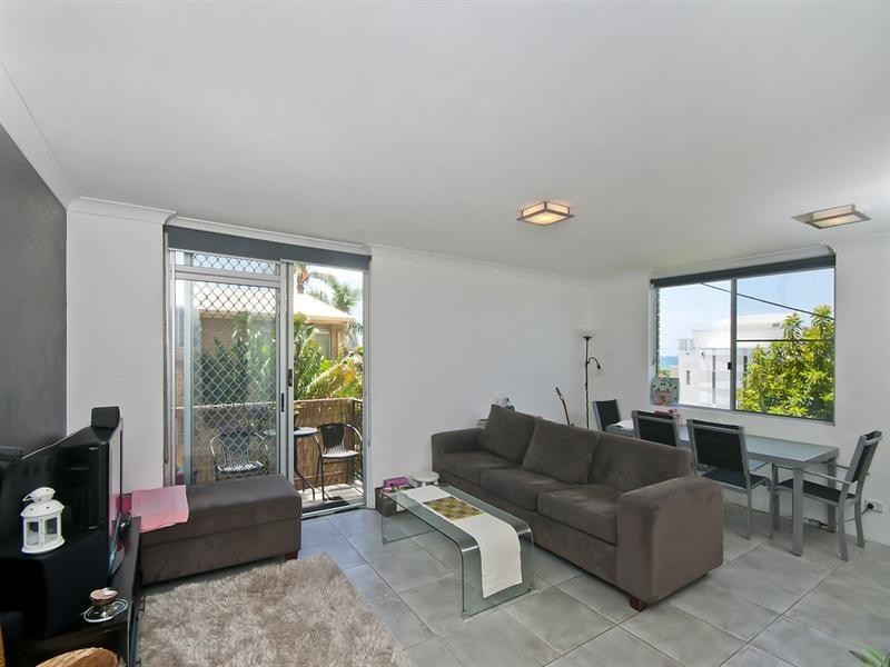 4/1398 Gold Coast Highway, Palm Beach QLD 4221