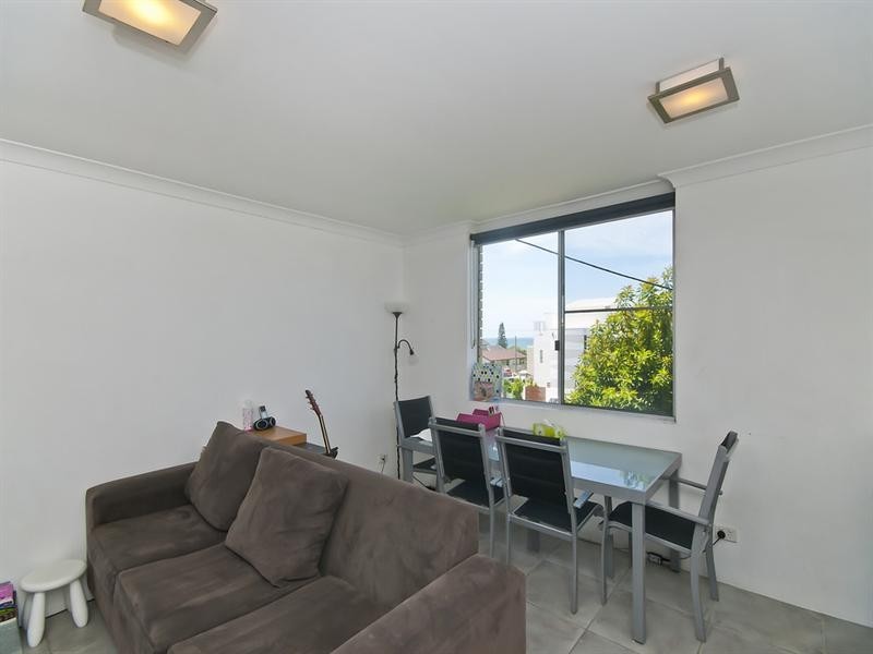 4/1398 Gold Coast Highway, Palm Beach QLD 4221