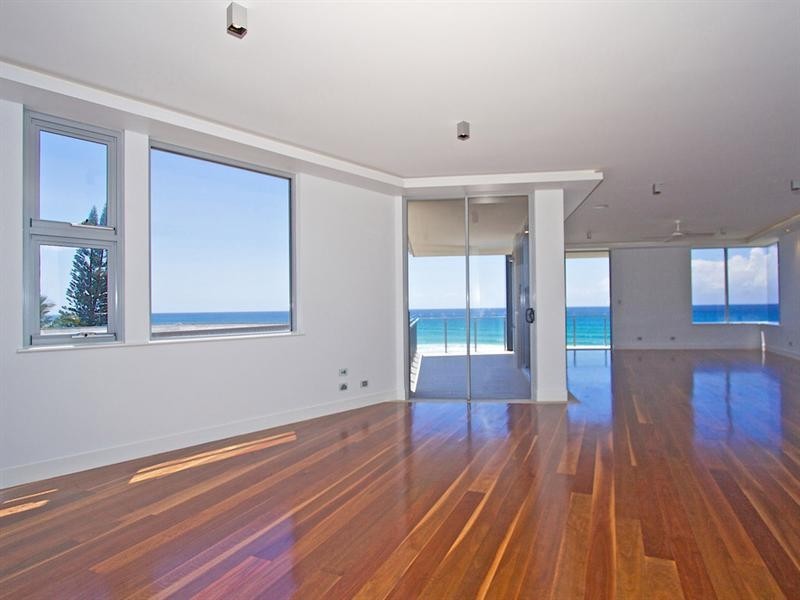 4/399 Golden Four Drive, Tugun QLD 4224