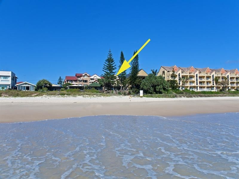 271 Jefferson Lane, Palm Beach QLD 4221