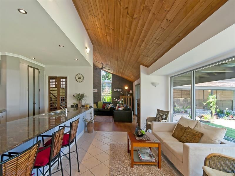 40 Evergreen Drive, Elanora QLD 4221