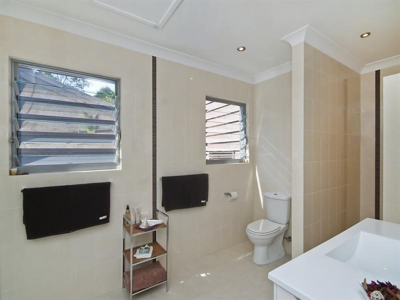 40 Evergreen Drive, Elanora QLD 4221