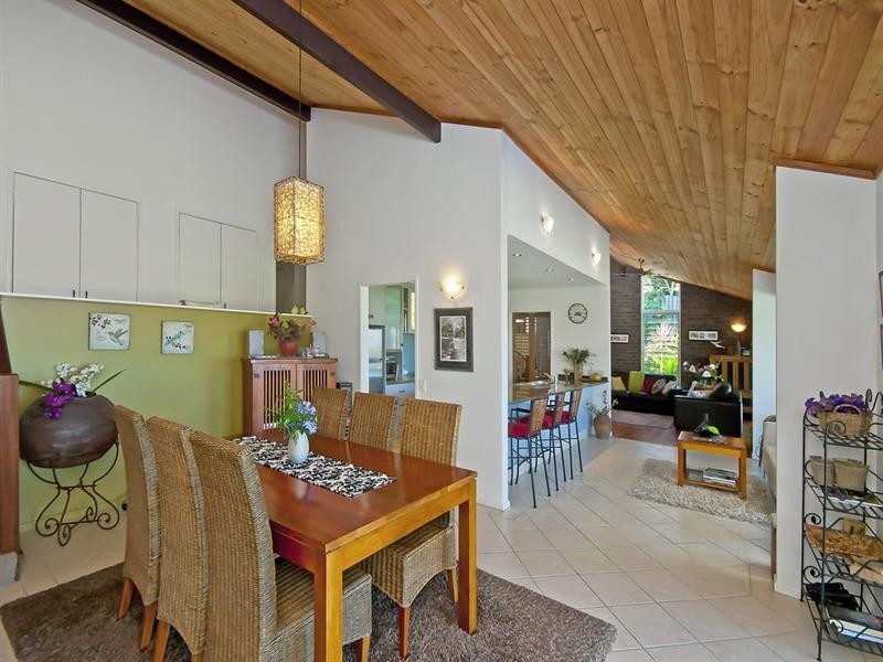 40 Evergreen Drive, Elanora QLD 4221