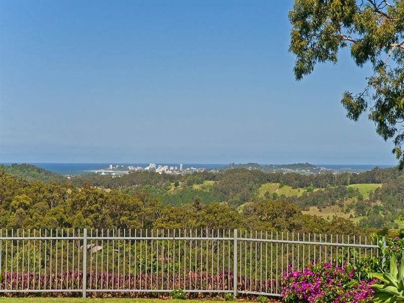 40 Evergreen Drive, Elanora QLD 4221