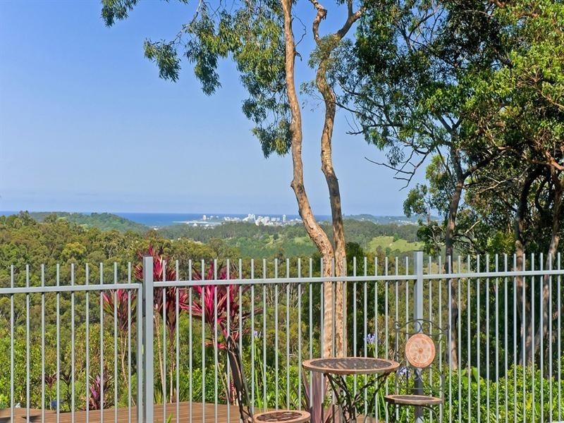 40 Evergreen Drive, Elanora QLD 4221