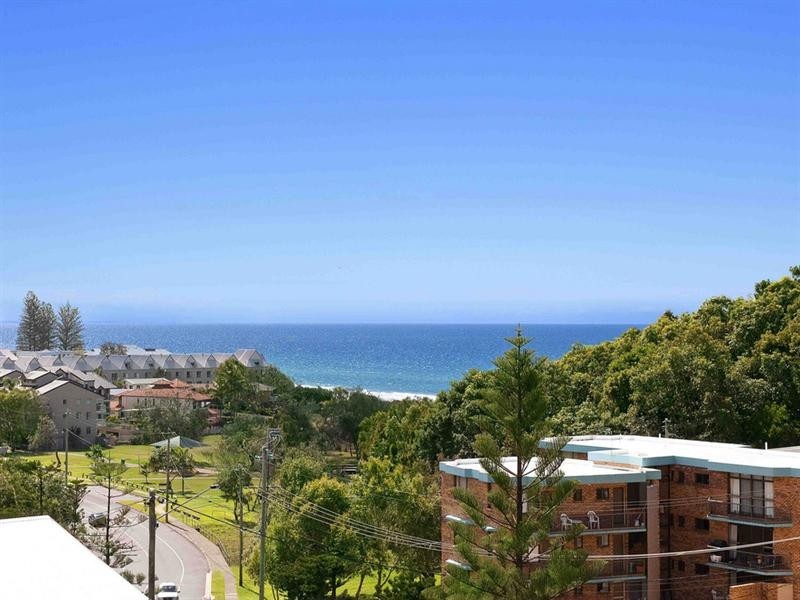 12B Teemangum Street, Tugun QLD 4224