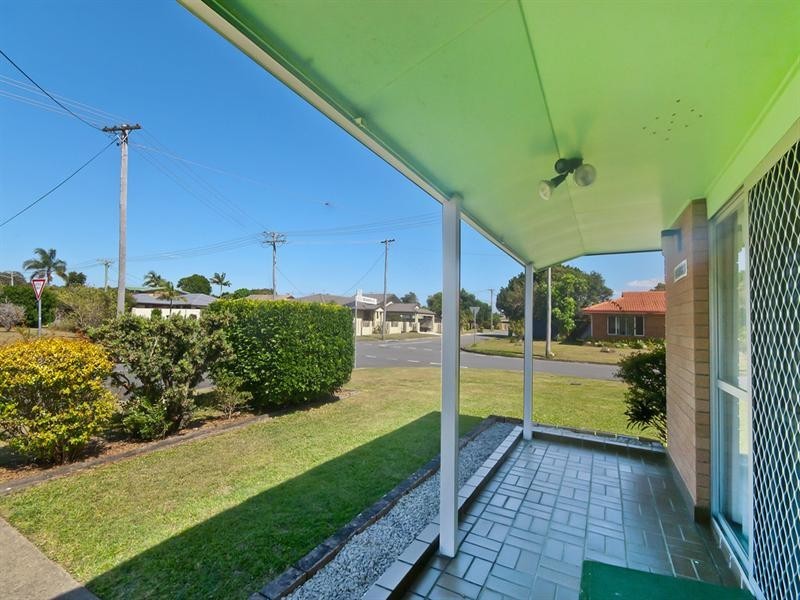 19 Denawen Street, Palm Beach QLD 4221