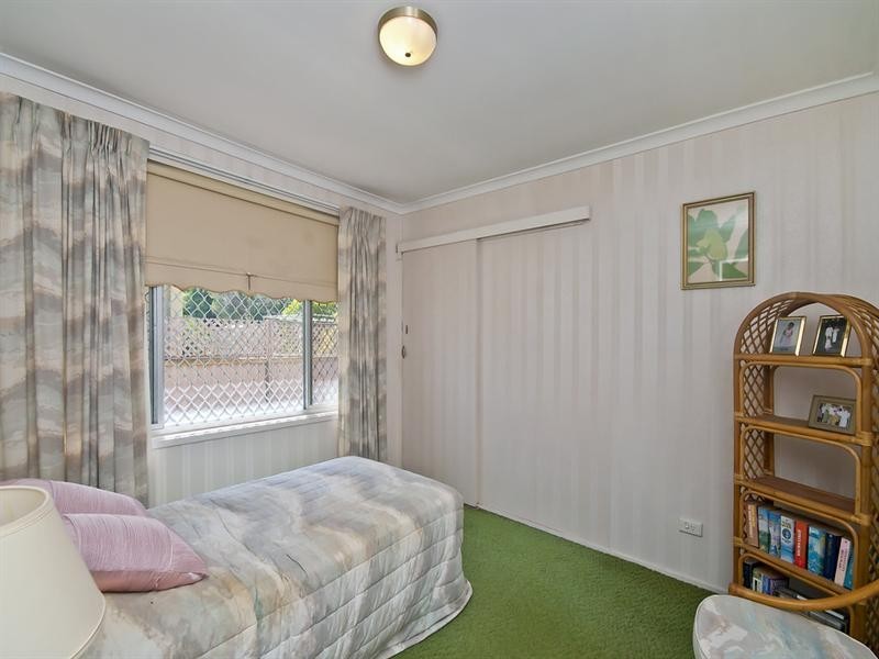 19 Denawen Street, Palm Beach QLD 4221
