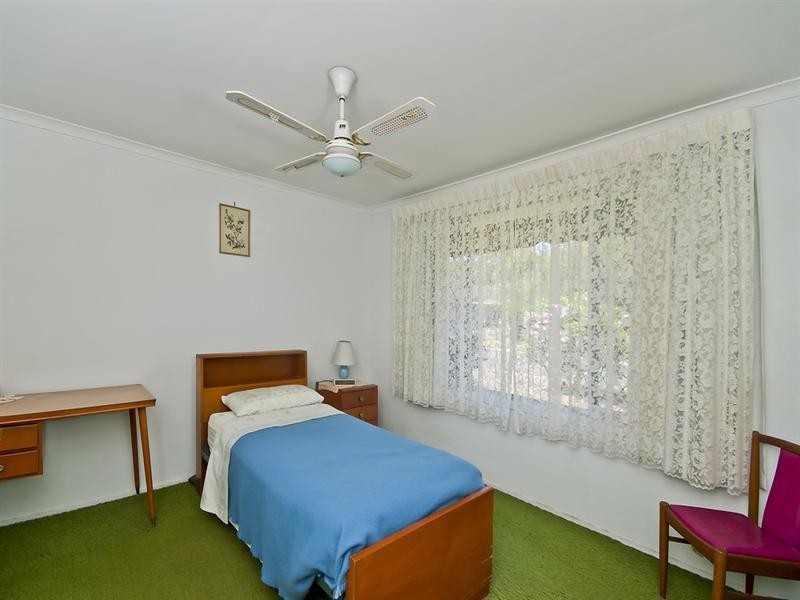 19 Denawen Street, Palm Beach QLD 4221