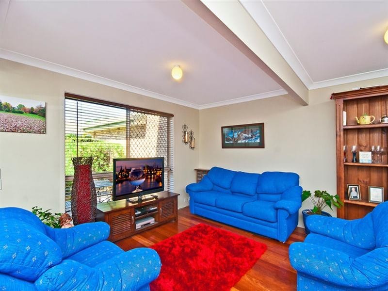 2/12 Bottlewood Court, Burleigh Waters QLD 4220