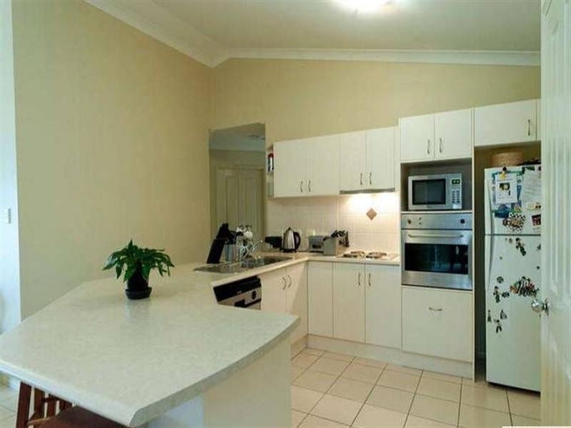 10 Kaizlee Crescent, Upper Coomera QLD 4209