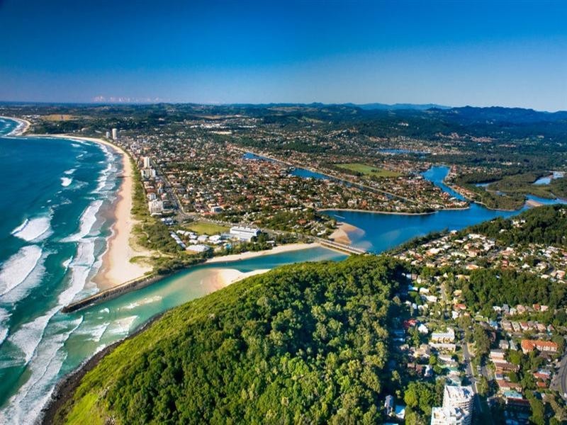 2/1433 Gold Coast Highway, Palm Beach QLD 4221