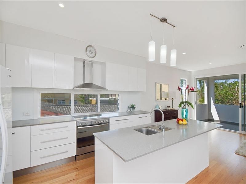 2/1433 Gold Coast Highway, Palm Beach QLD 4221