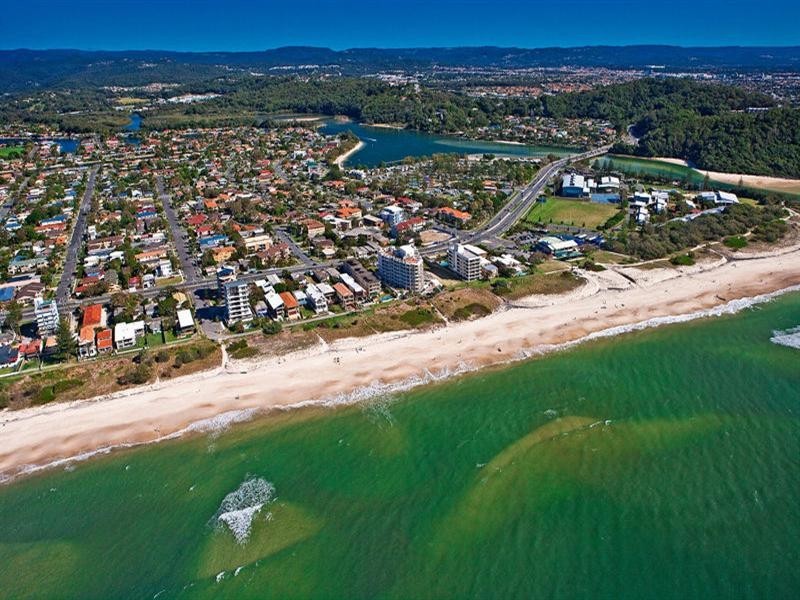 2/1433 Gold Coast Highway, Palm Beach QLD 4221