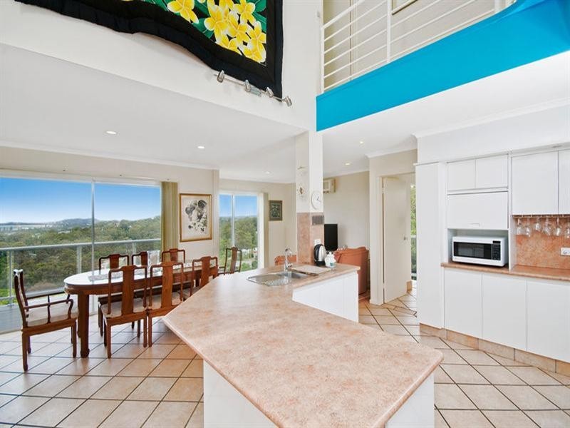 67 Crest Drive, Currumbin QLD 4223