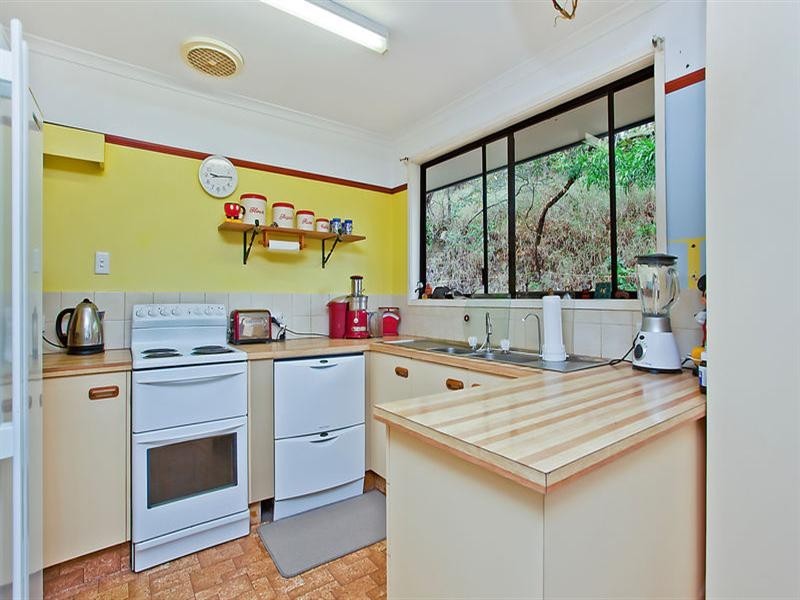 206 Tierney Drive, Currumbin Waters QLD 4223