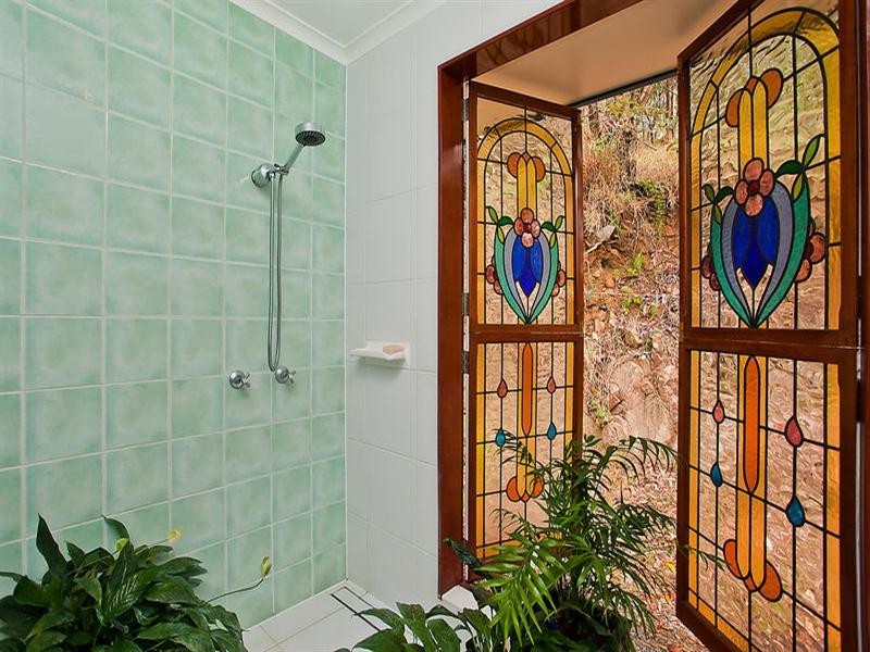 206 Tierney Drive, Currumbin Waters QLD 4223