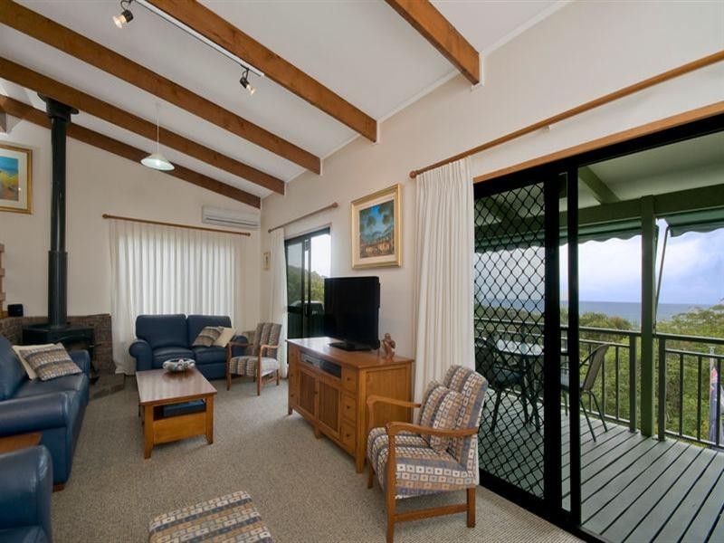 7 Lansell Avenue, Currumbin QLD 4223