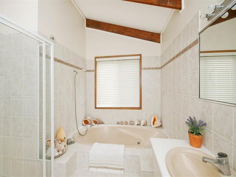 7 Lansell Avenue, Currumbin QLD 4223