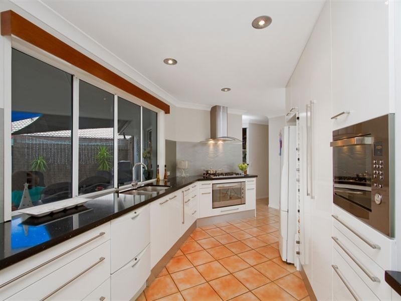 63 Dogwood Drive, Palm Beach QLD 4221