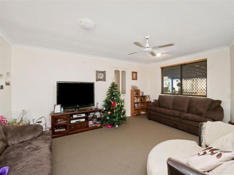 36 Ironbark Street, Elanora QLD 4221