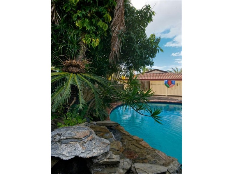 36 Ironbark Street, Elanora QLD 4221