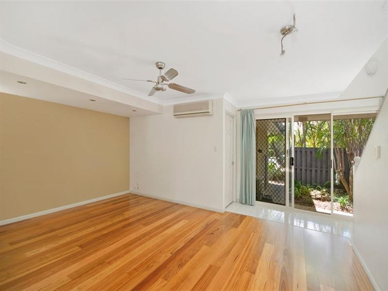 5/17 Cupania Place, Elanora QLD 4221